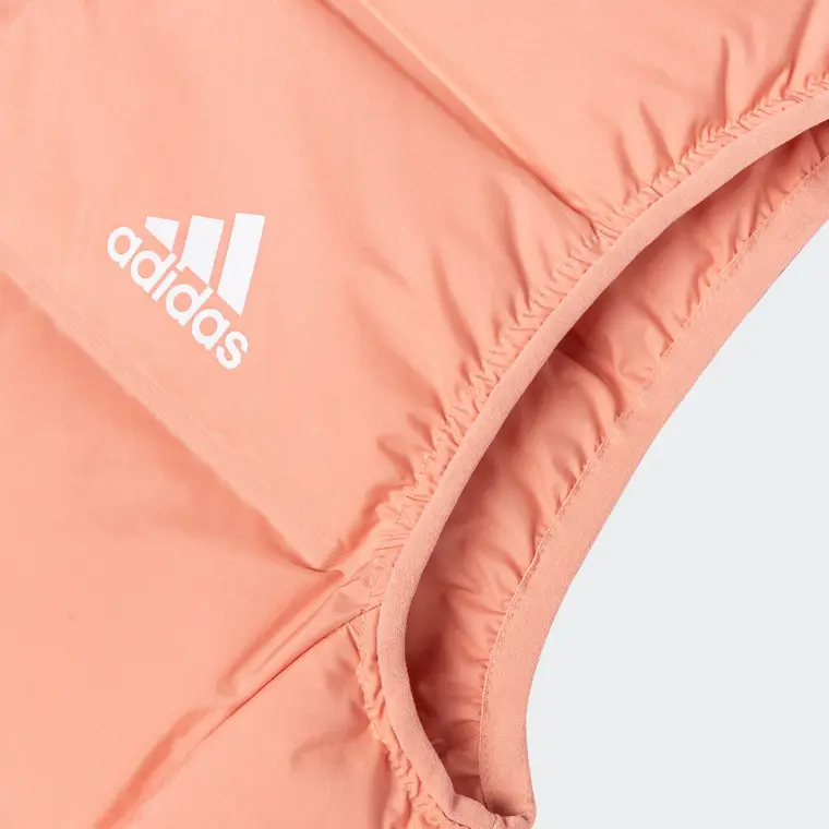 Adidas Пуховик-жилет женский Red Pink с несъемным капюшоном Moderate Others — фото 4