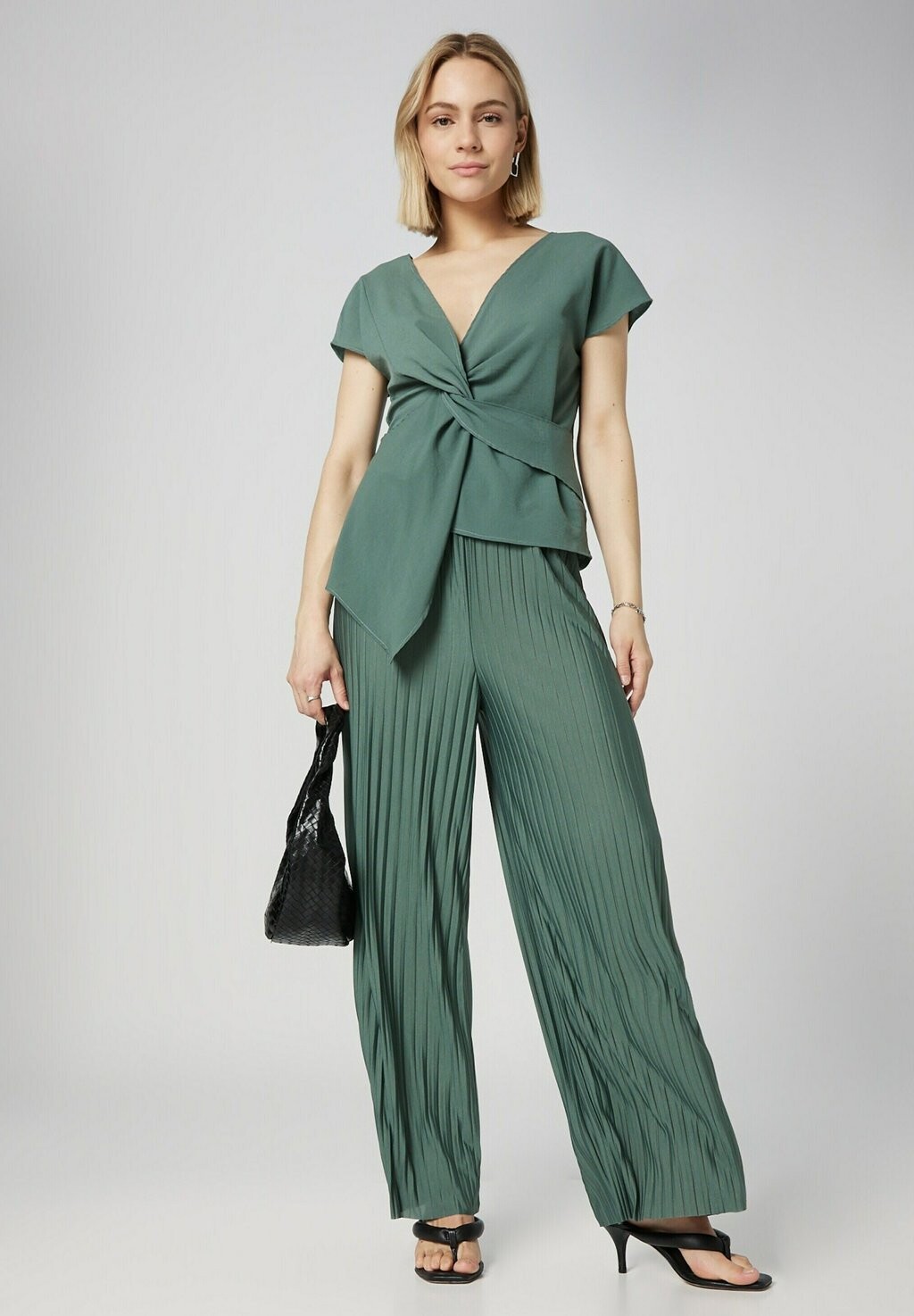 

Блуза FELICIA Guido Maria Kretschmer Collection, цвет Mottled Light Green