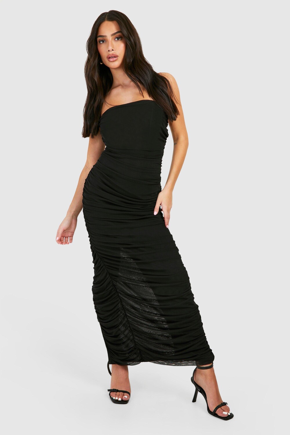 

Платье макси Petite Mesh Bandeau со сборками boohoo, черный