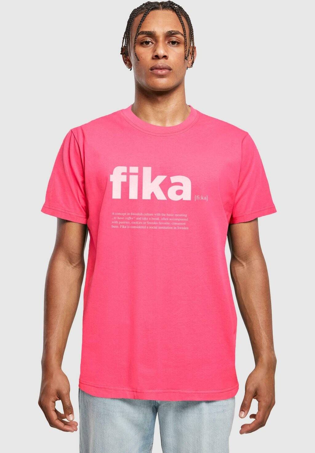 

Футболка с принтом FIKA DEFINITION Mister Tee, розовый