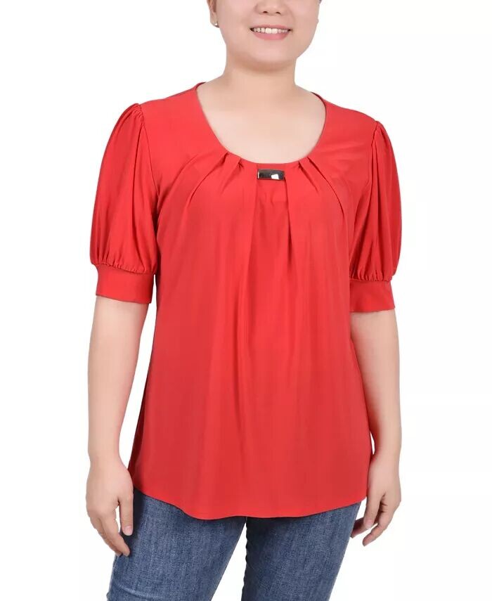 

Топ Petite с короткими рукавами и объемными рукавами NY Collection, красный