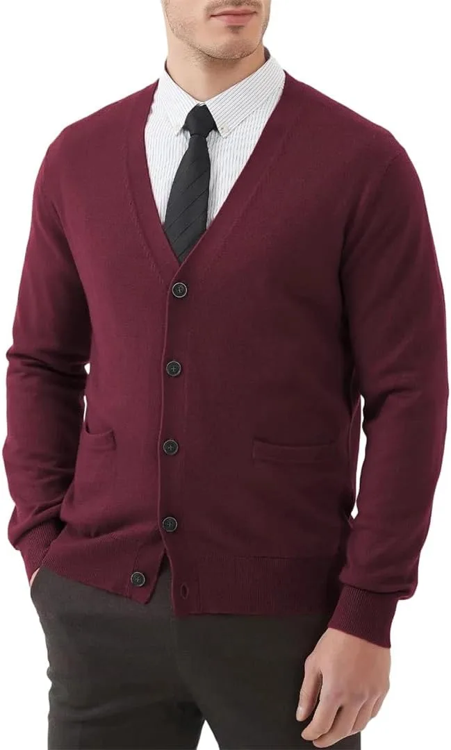 

Мужской кардиган с V-образным вырезом и карманами