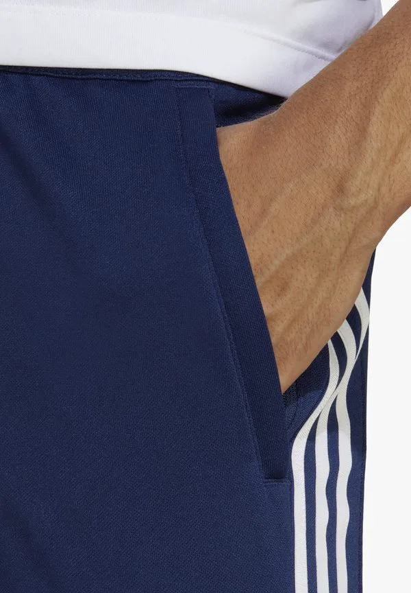 Необходимые вещи для поезда: спортивные штаны с тремя полосками. Adidas Performance, Dark Blue/White — фото 4