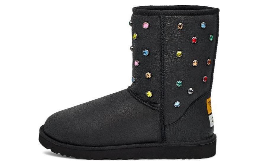 Классические короткие ботинки Галерея Отдел. Черный Ugg