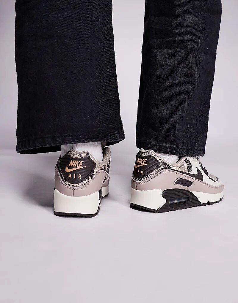 Кроссовки Nike Air Max 90 коричневого цвета со змеиным принтом — фото 3