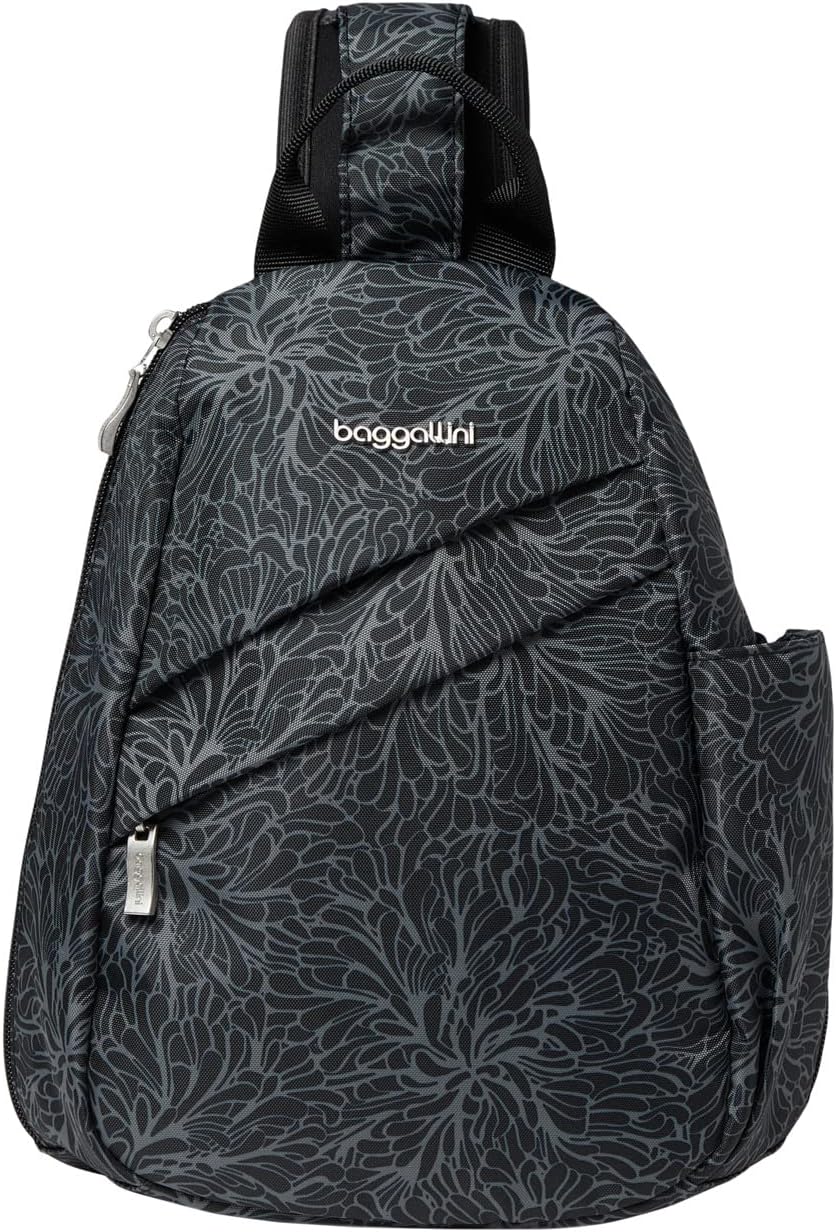 

Рюкзак Medium Sling Baggallini, цвет Midnight Blossom