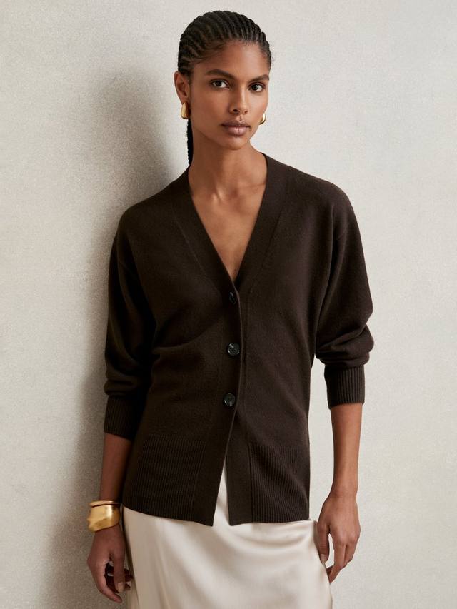 

Тайла приталенный кардиган на пуговицах из тонкой шерстяной смеси Reiss