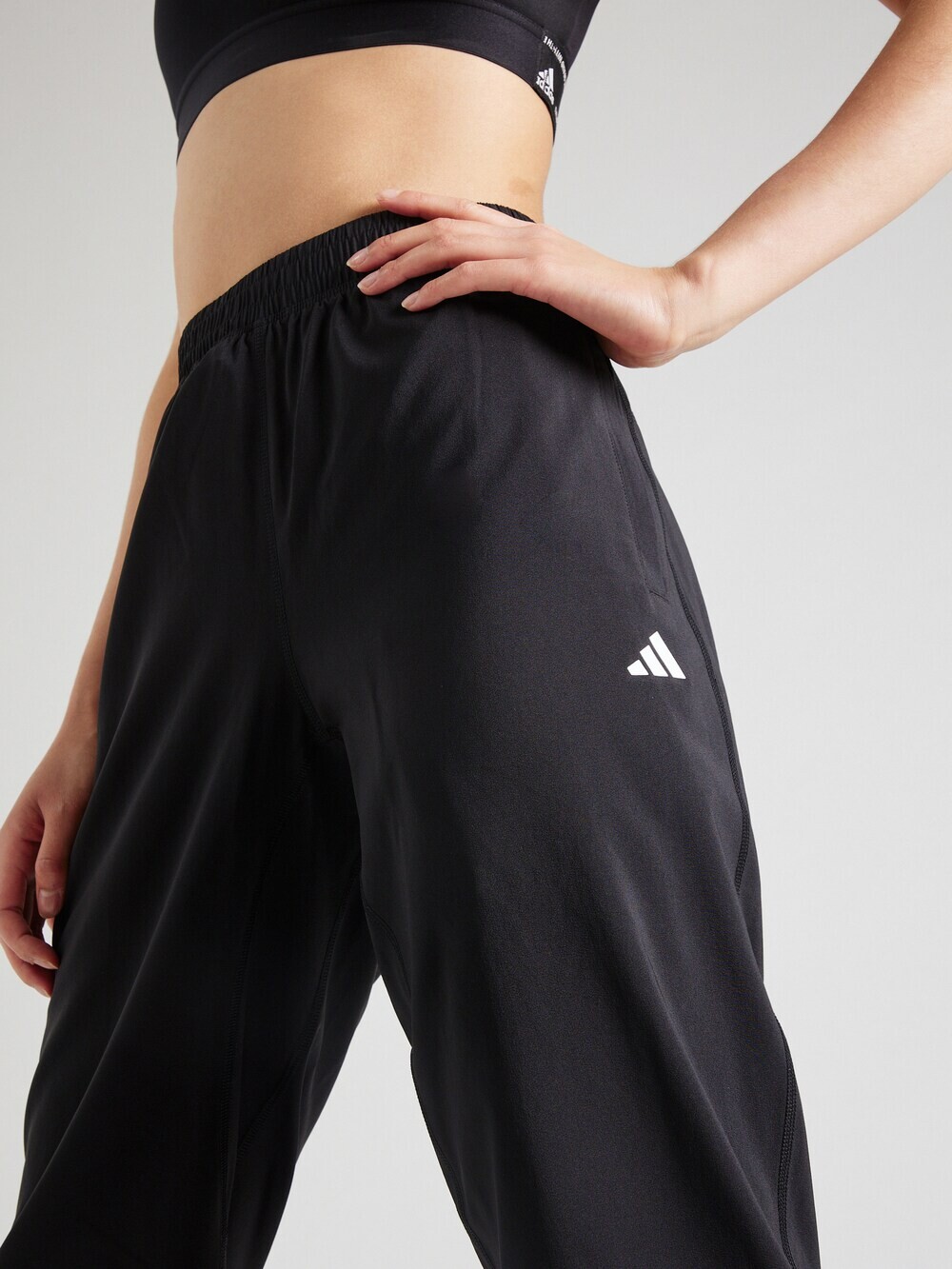 Зауженные тренировочные брюки Adidas Own The Run, черный — фото 3