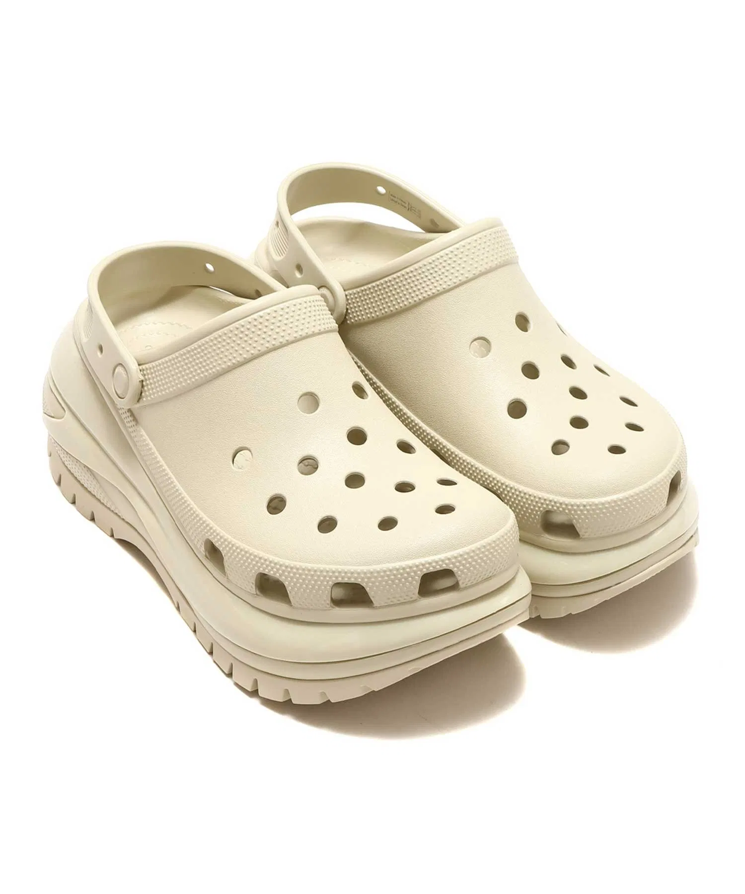 Унисекс сандалии Crocs Classic Mega Crush Clog бежевые