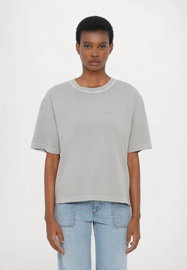 

Свободная базовая футболка Closed, Mud Grey, Серый, Свободная базовая футболка Closed, Mud Grey