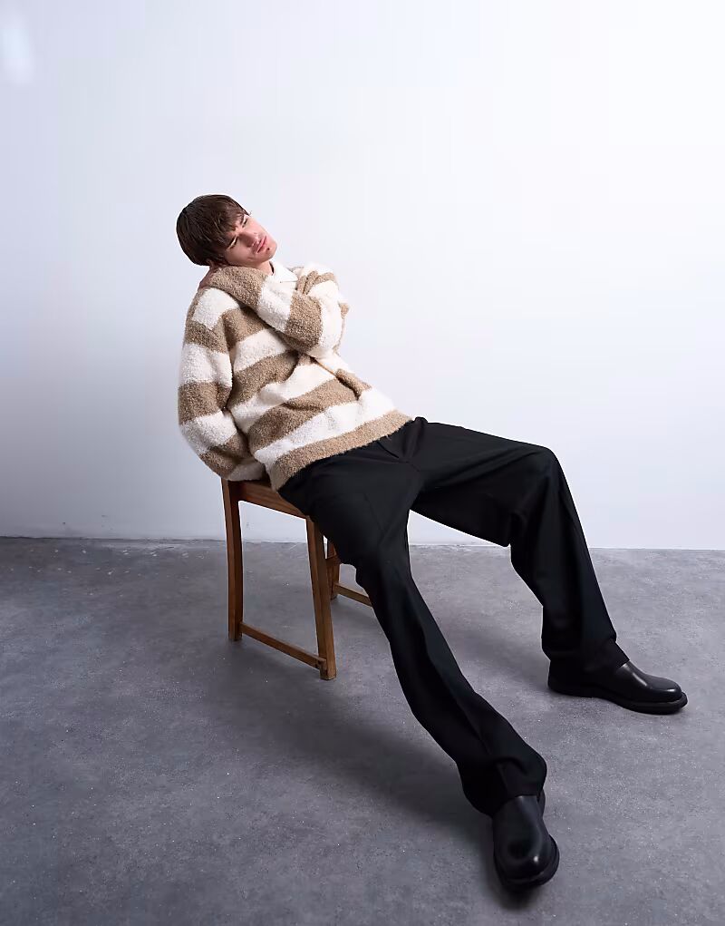 

Свободный трикотажный джемпер-поло в полоску коричневого цвета Topman