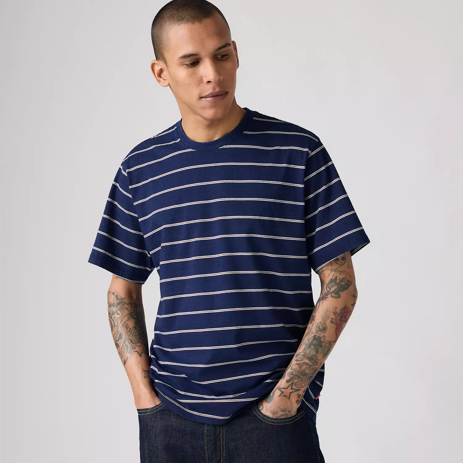 

Футболка Essential Levi's, цвет Taper Stripe True Indigo - Blue