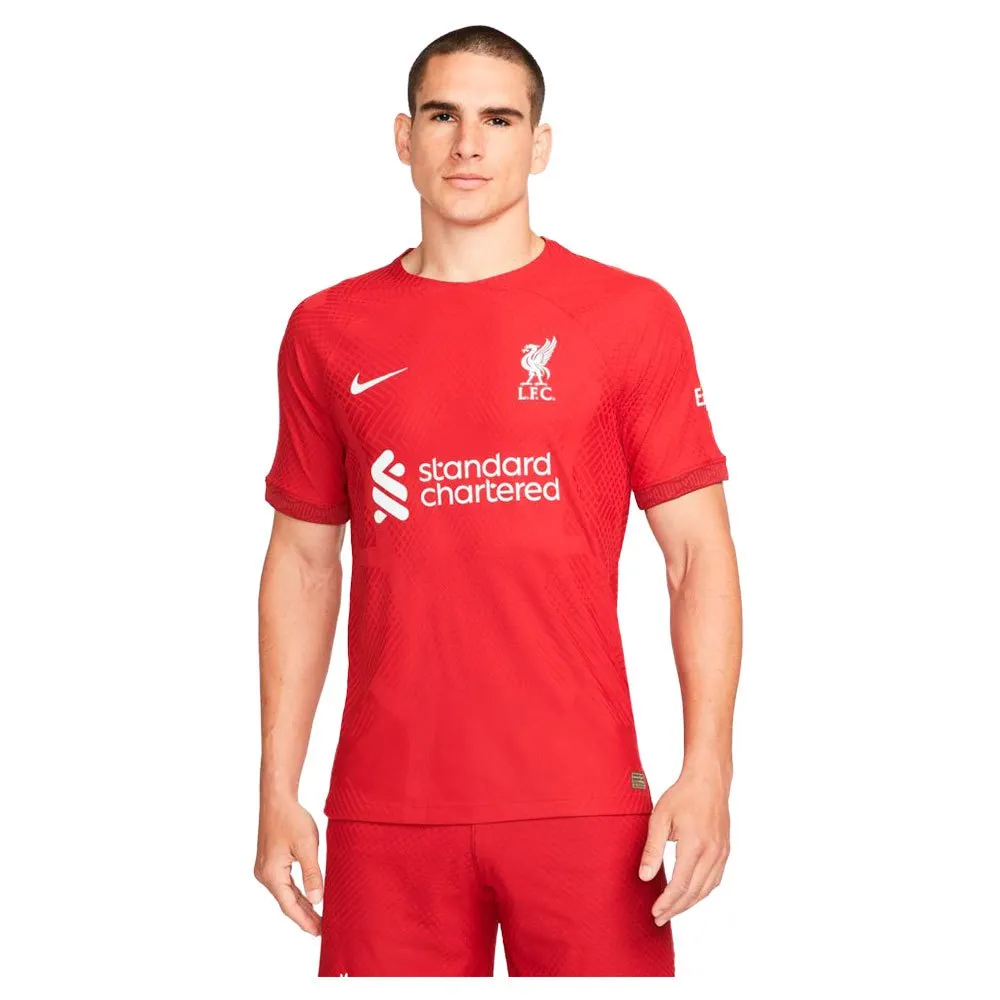 

Футболка с коротким рукавом Nike FC Liverpool 22/23 Dri Fit Advantage home, красный
