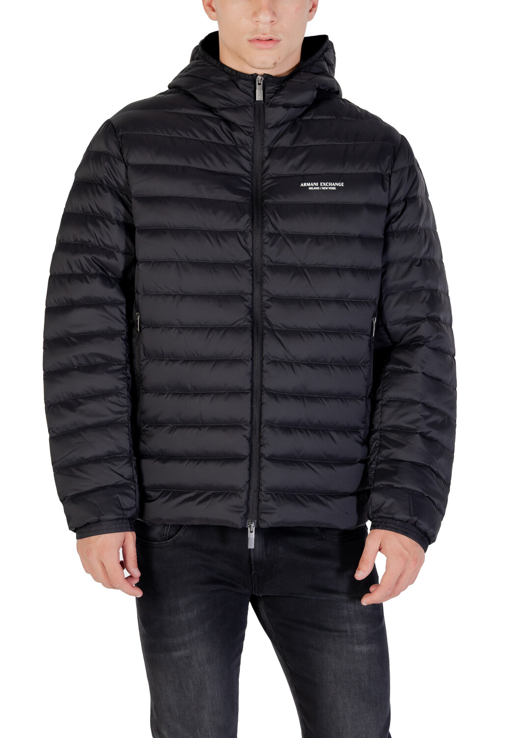 

Куртки Armani Exchange, черный