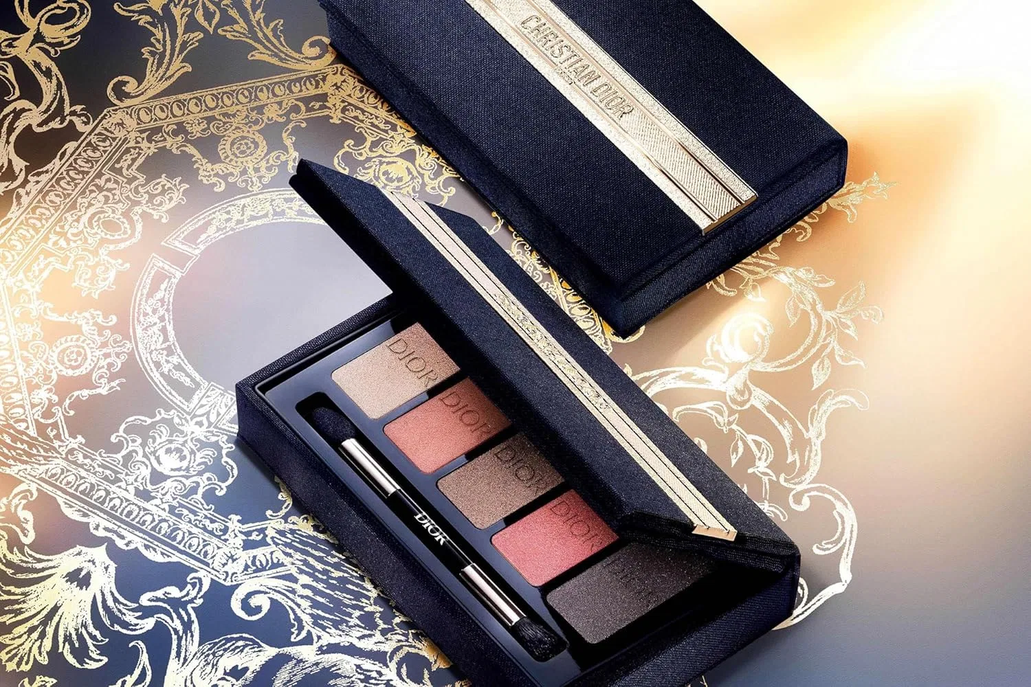 Палетка теней для век Dior 5 цветов 10.1 г Glitter Gold, Satin Red, Velvet Brown — фото 3