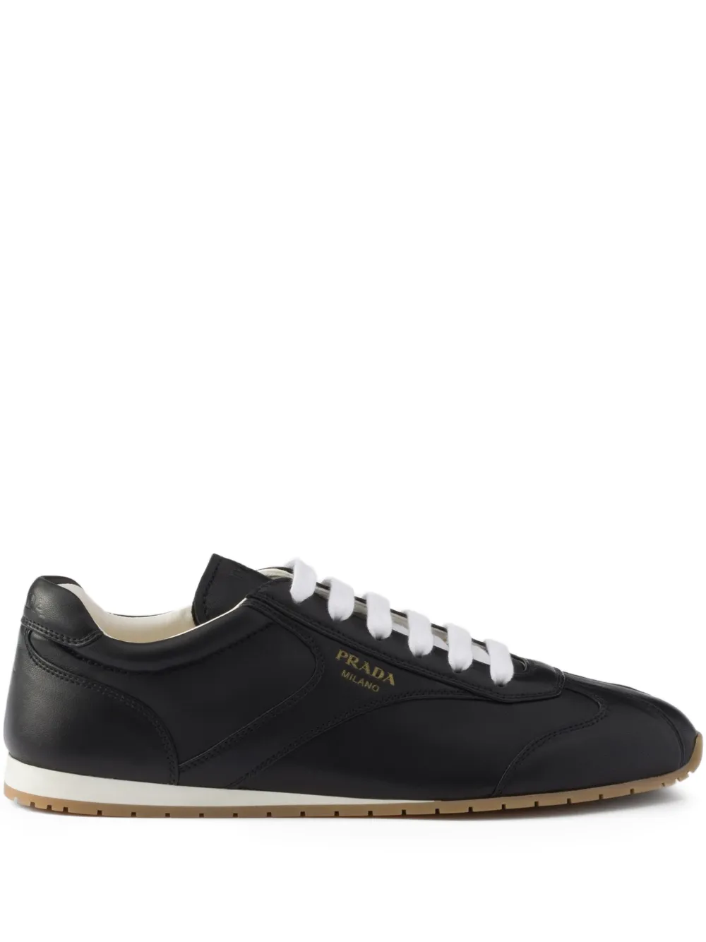 Кроссовки на шнуровке Prada, черный