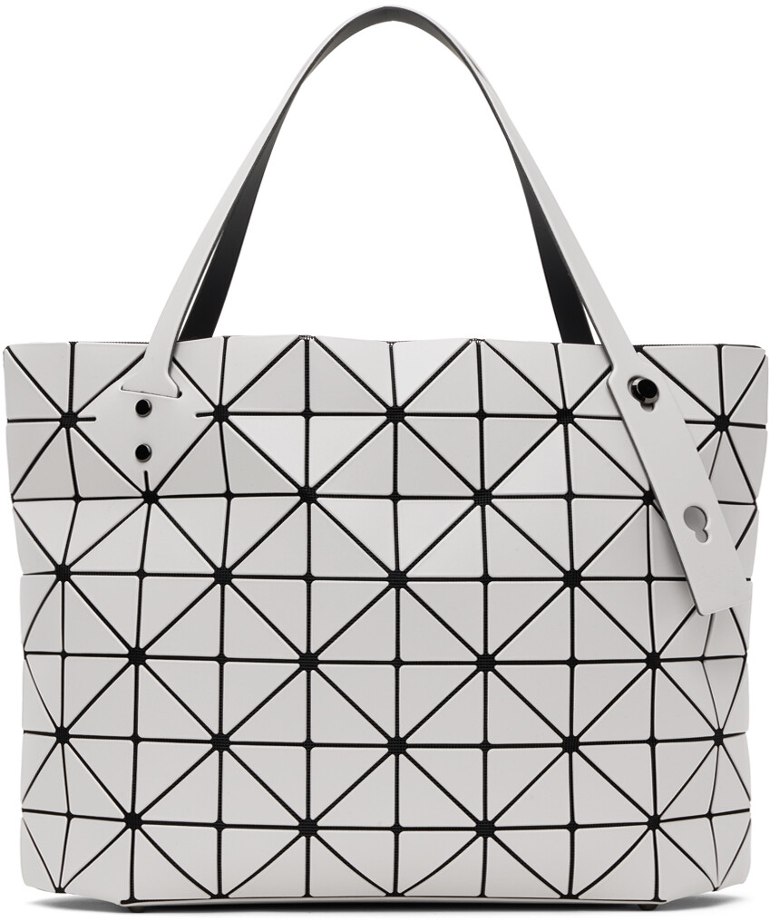 

Сумка-тоут «Small Rock Matte Tote» от Off-White BAO BAO ISSEY MIYAKE