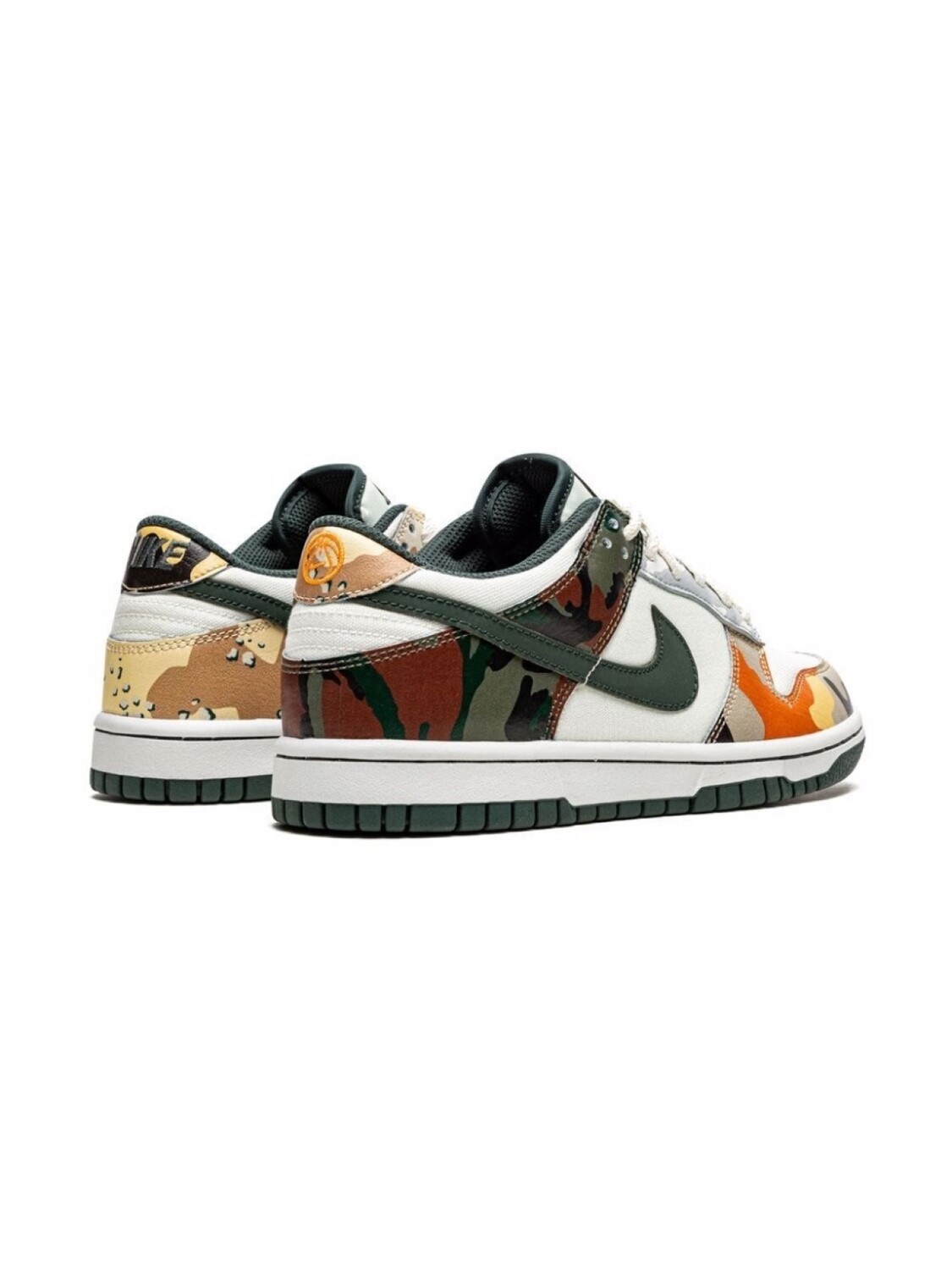 Nike Kids кроссовки Dunk Low SE Multi-Camo, нейтральный цвет — фото 2