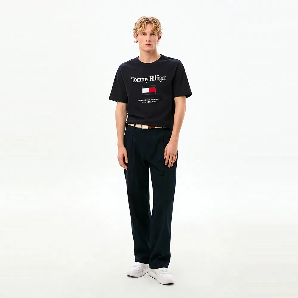 Мужская футболка Flag Embro тёмно-синего цвета от Tommy Hilfiger — фото 2