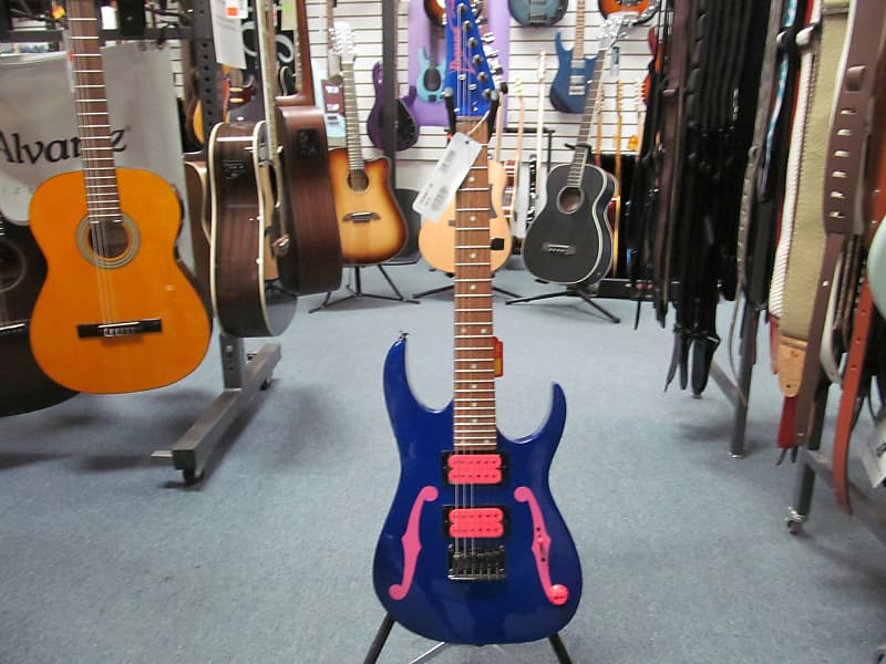 

Электрогитара Ibanez PGMM11 Paul Gilbert Signature 6str miKro Electric Guitar Jewel Blue