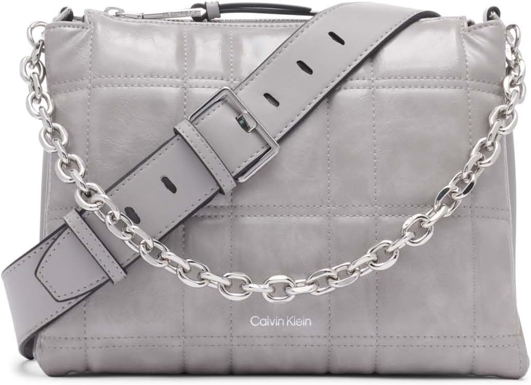 

Женская сумка через плечо Calvin Klein Rain - веганская кожа, с цепочным ремешком, 3 кармана, Stone, Черный, Женская сумка через плечо Calvin Klein Rain - веганская кожа, с цепочным ремешком, 3 кармана, Stone