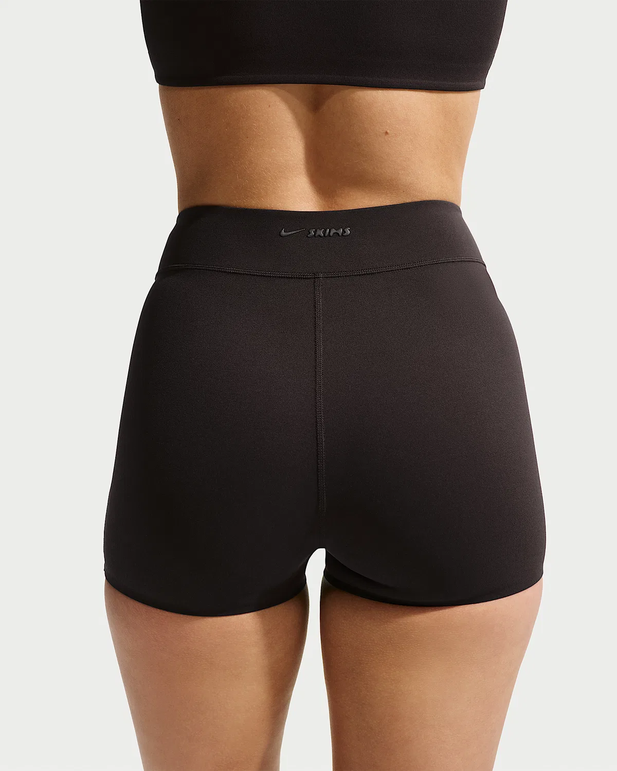 Женские шорты NikeSKIMS Studio Stretch 2", NSKM Dark Roast/NSKM Dark Roast — фото 3