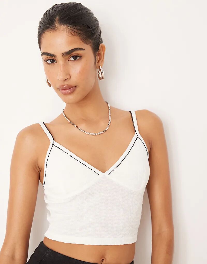 

Топ Cotton On Hailey с v-образным вырезом кремового цвета Cotton On