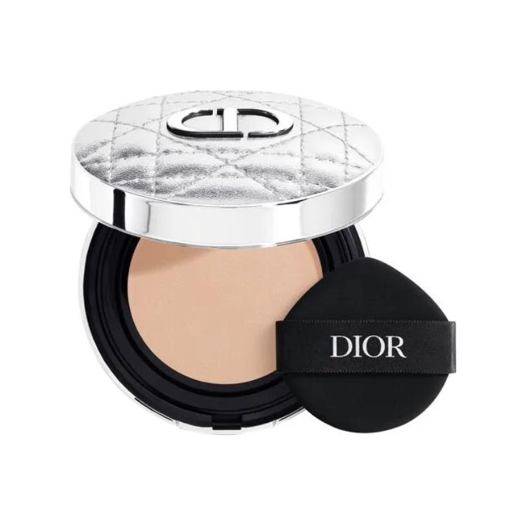 

DIOR Винтажная тональная основа с серебристой клеткой, увлажняющая, осветляющая, с естественным покрытием