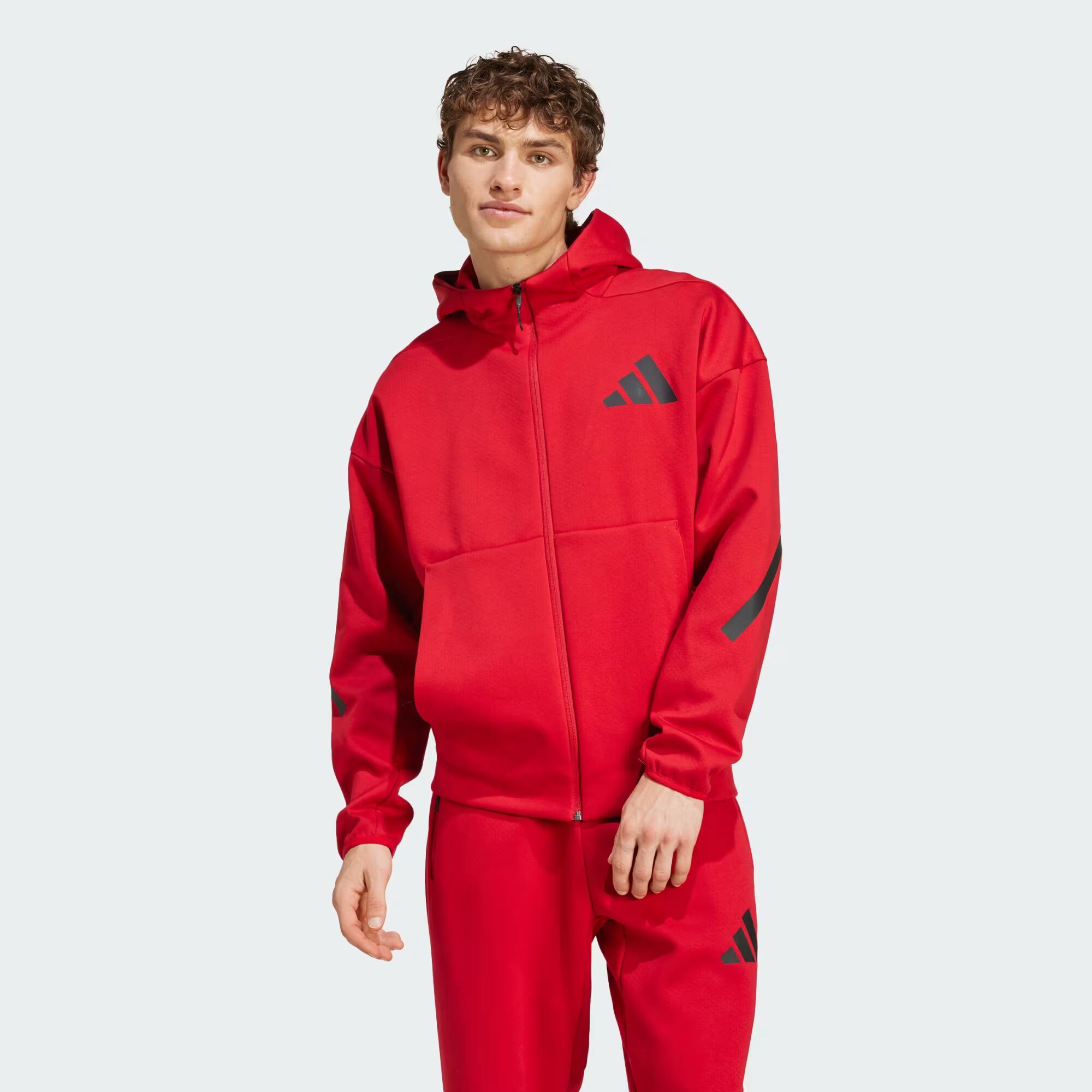 

Z.N.E. Спортивная куртка с капюшоном и молнией во всю длину Adidas, цвет Team Power Red 2