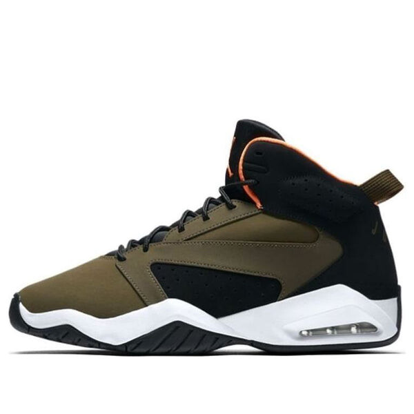 

Кроссовки взлетают Air Jordan, зеленый