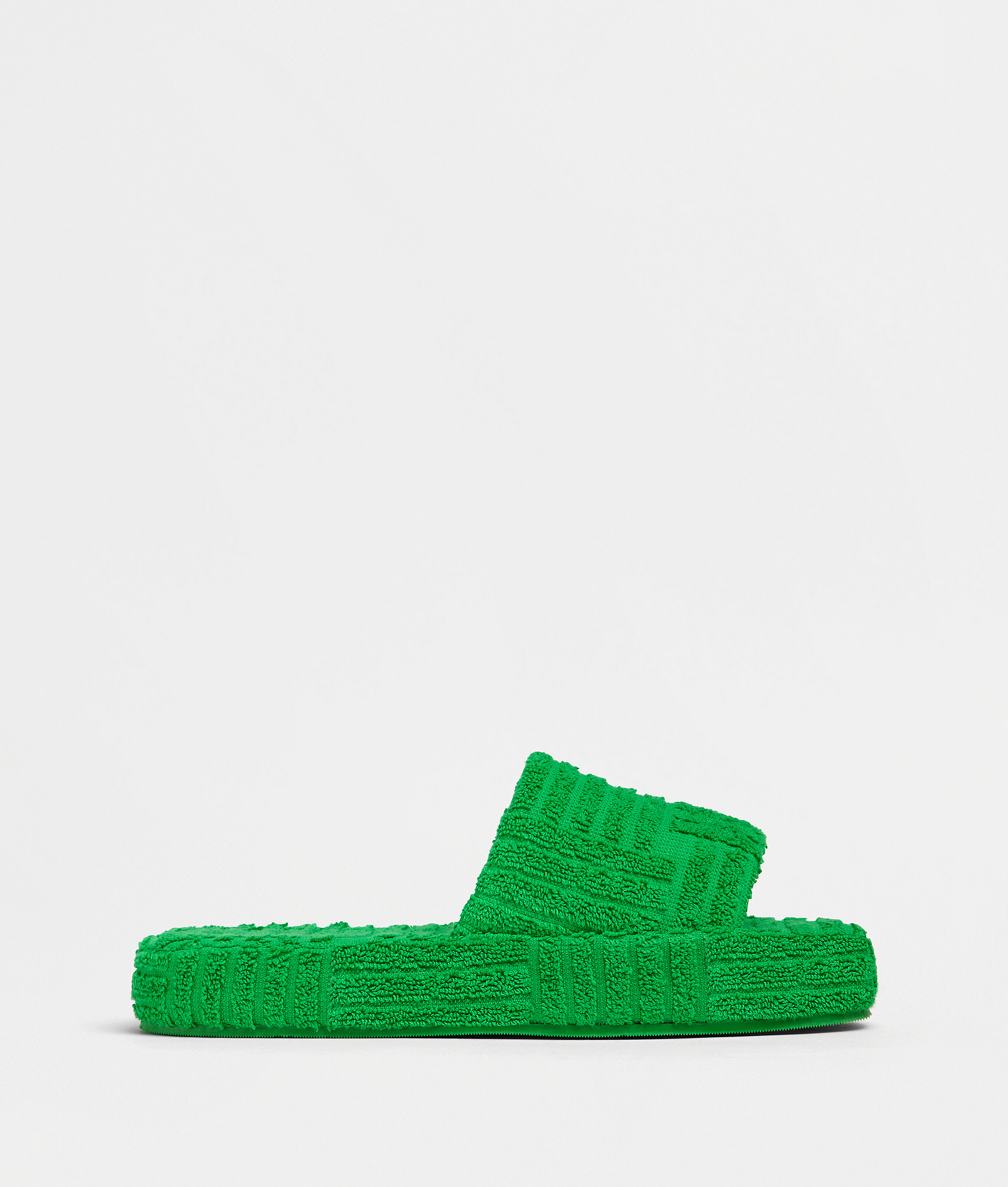 

Слайды Sponge BOTTEGA VENETA