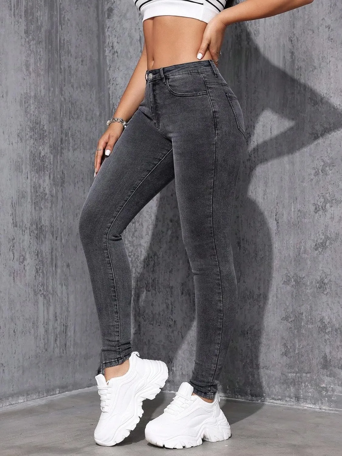 Женские классические джинсы Slim Fit с наклонными карманами Generic, темно-серый — фото 4