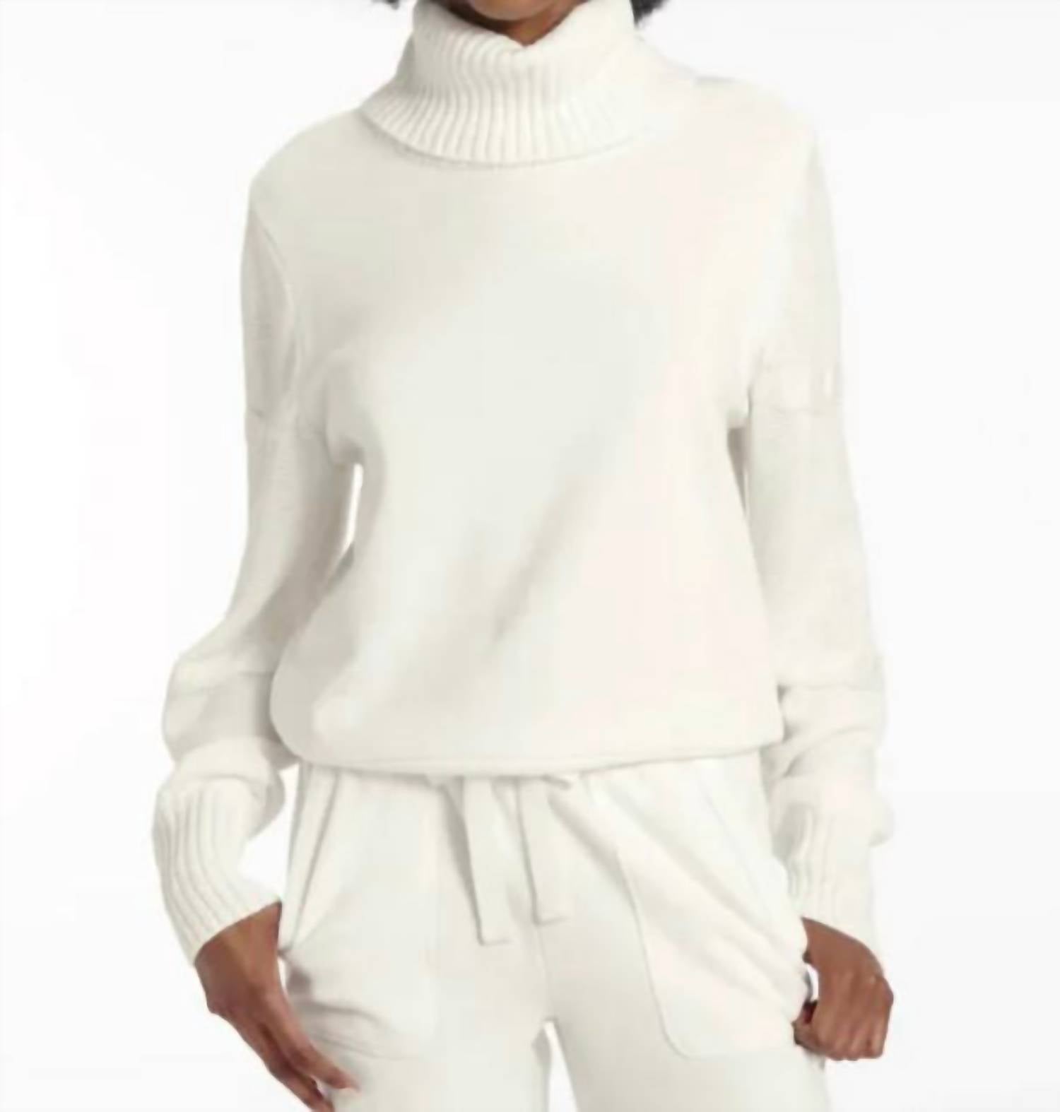 

Толстовка Fjord Cowl Neck в зимнем белом цвете Splendid