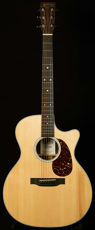 

Акустическая гитара Martin Guitars Road Series GPC-13E