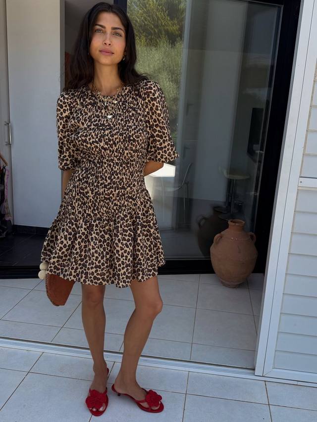 

Платье с леопардовым принтом и сборками Never Fully Dressed, Multi