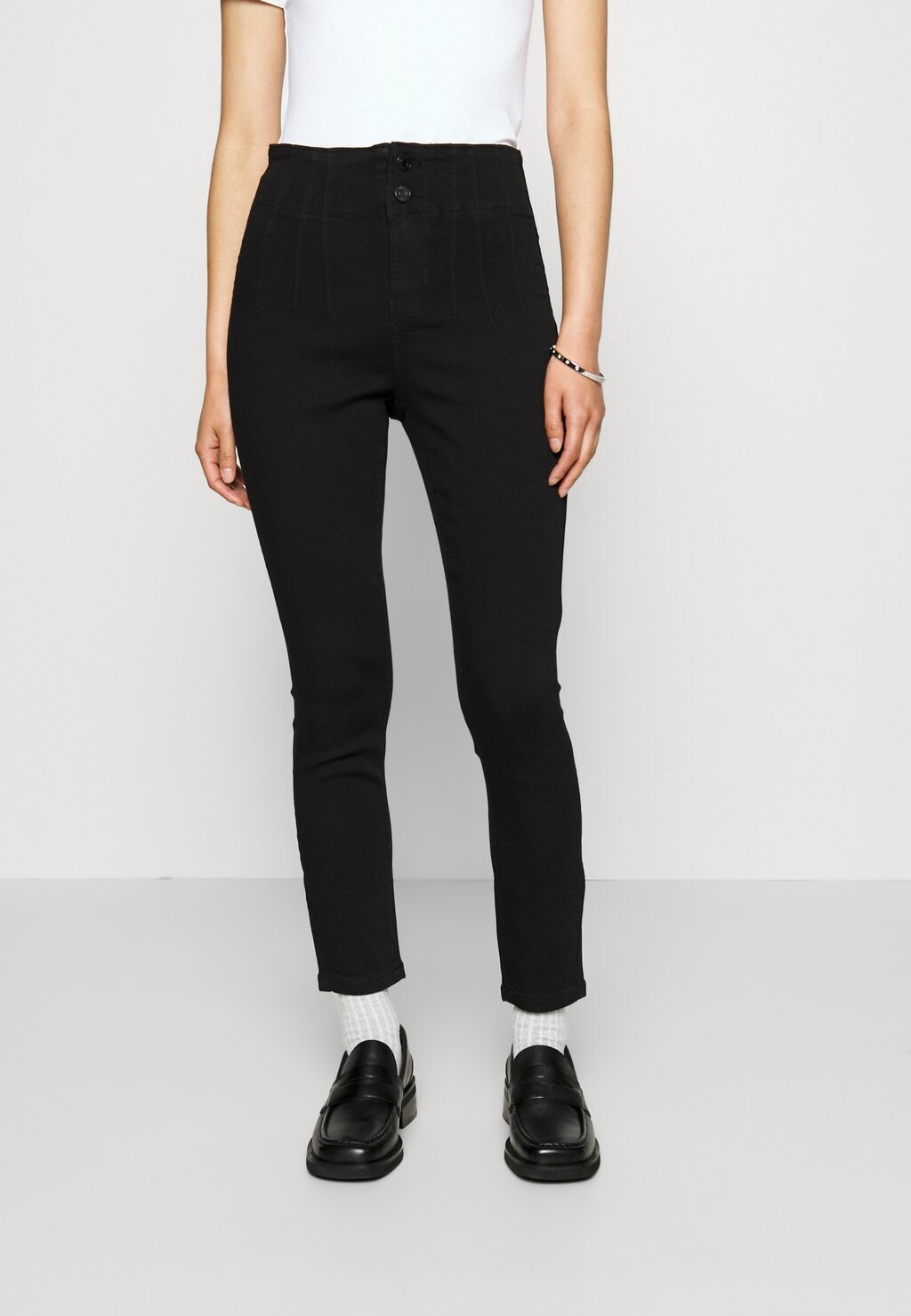 

Джинсы облегающие VMDANCE JEGGING Vero Moda Petite, черный деним
