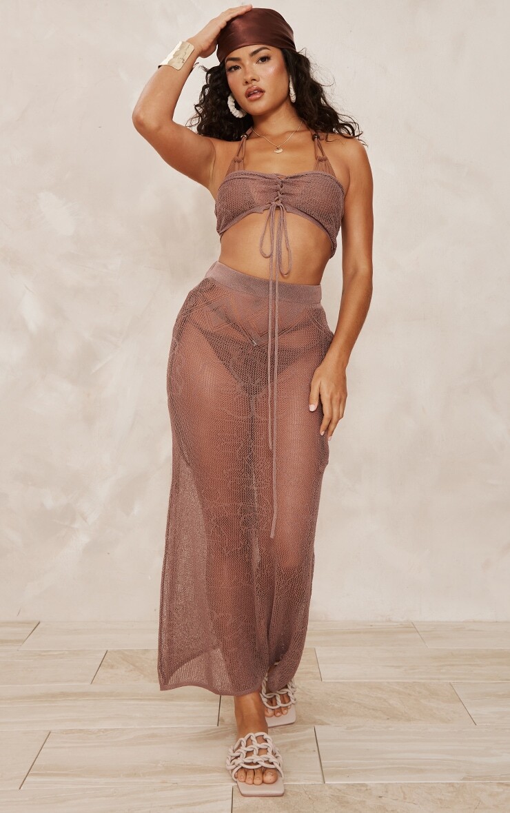 

PrettyLittleThing Прозрачная трикотажная юбка мидакси темно-серого цвета с цветочным узором