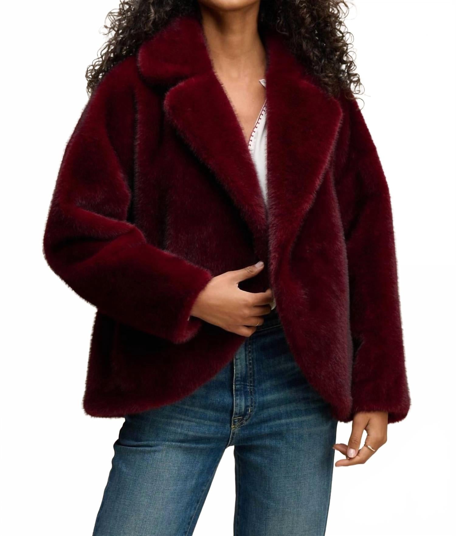 

Velvet by Graham & Spencer Куртка Кэролин бордового цвета