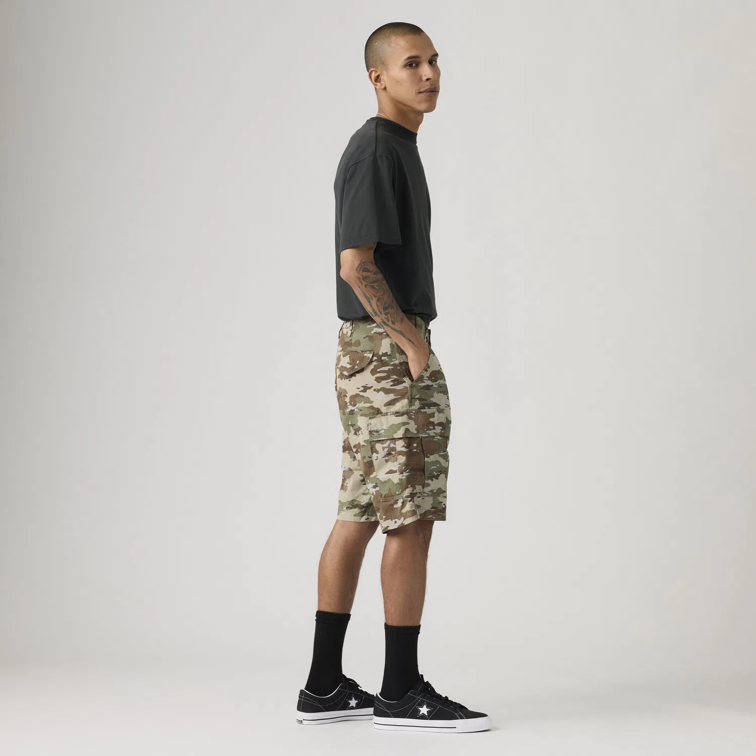 Легкие мужские шорты Carrier Cargo 9 дюймов Levi's, Green — фото 4