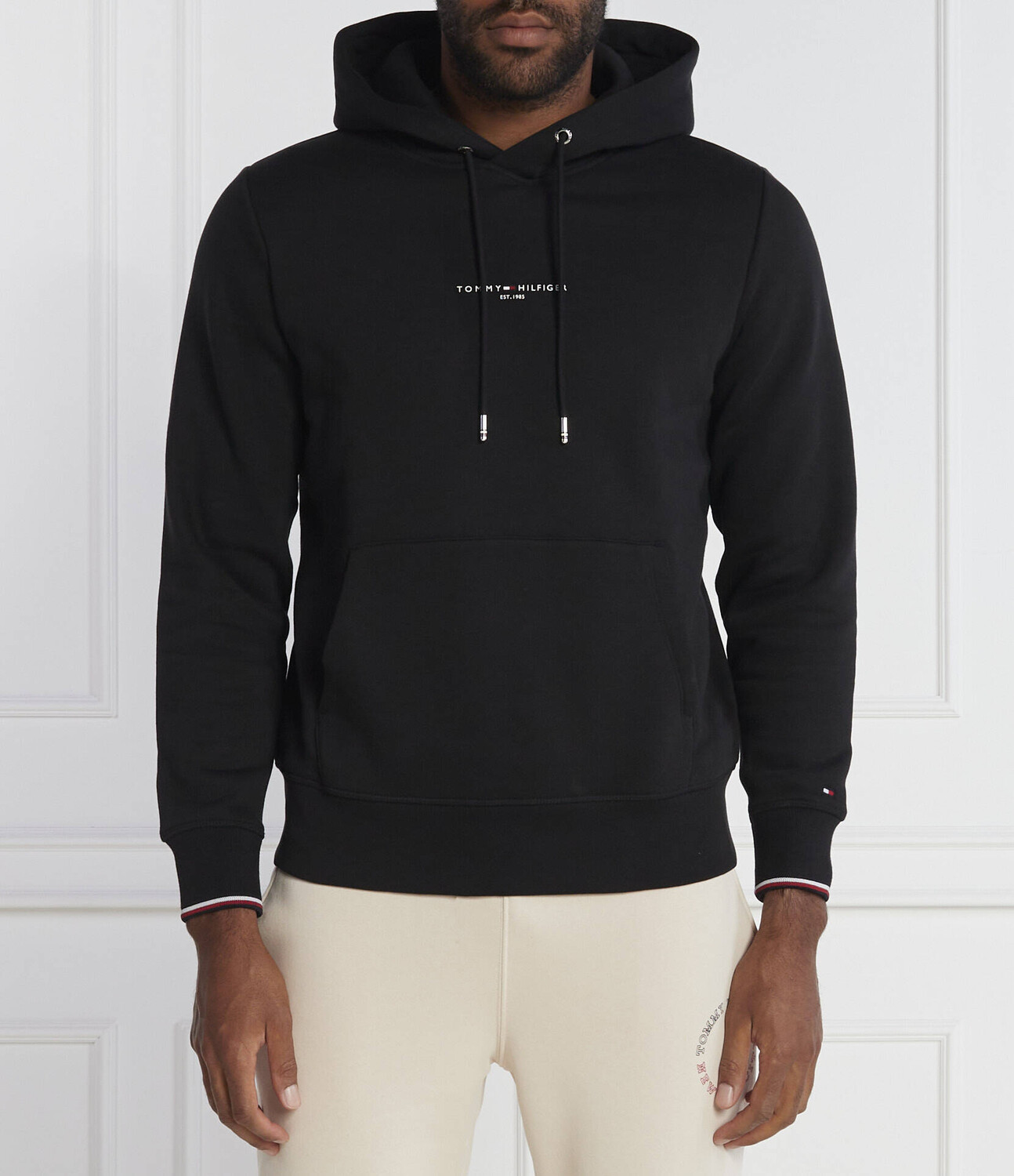

Толстовка Tommy Hilfiger TOMMY LOGO TIPPED HOODY Regular Fit, черный