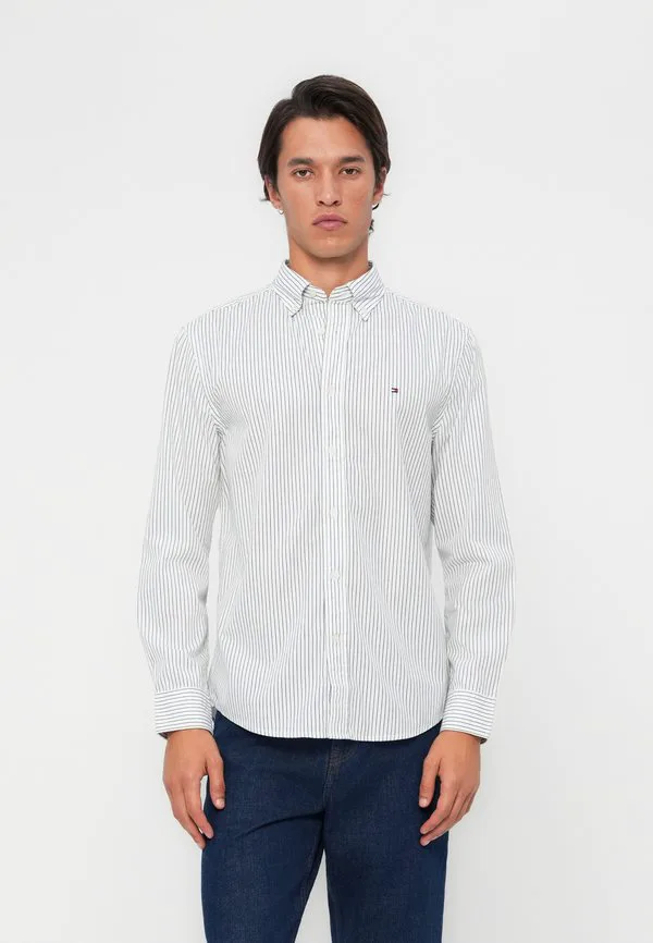 Рубашка в тонкую полоску, стандартный крой, классическая. Tommy Hilfiger, White