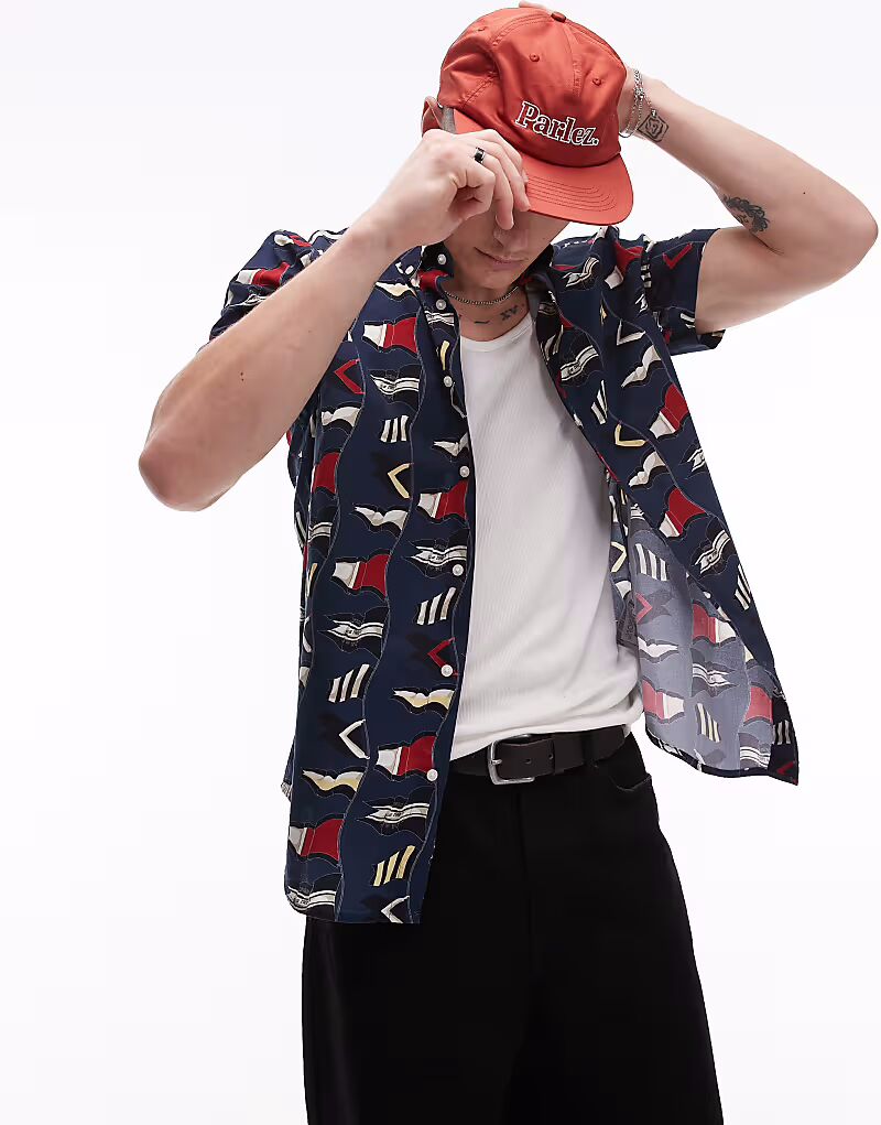 

Рубашка Tommy Hilfiger Poplin All-over Flag в темно-синем цвете