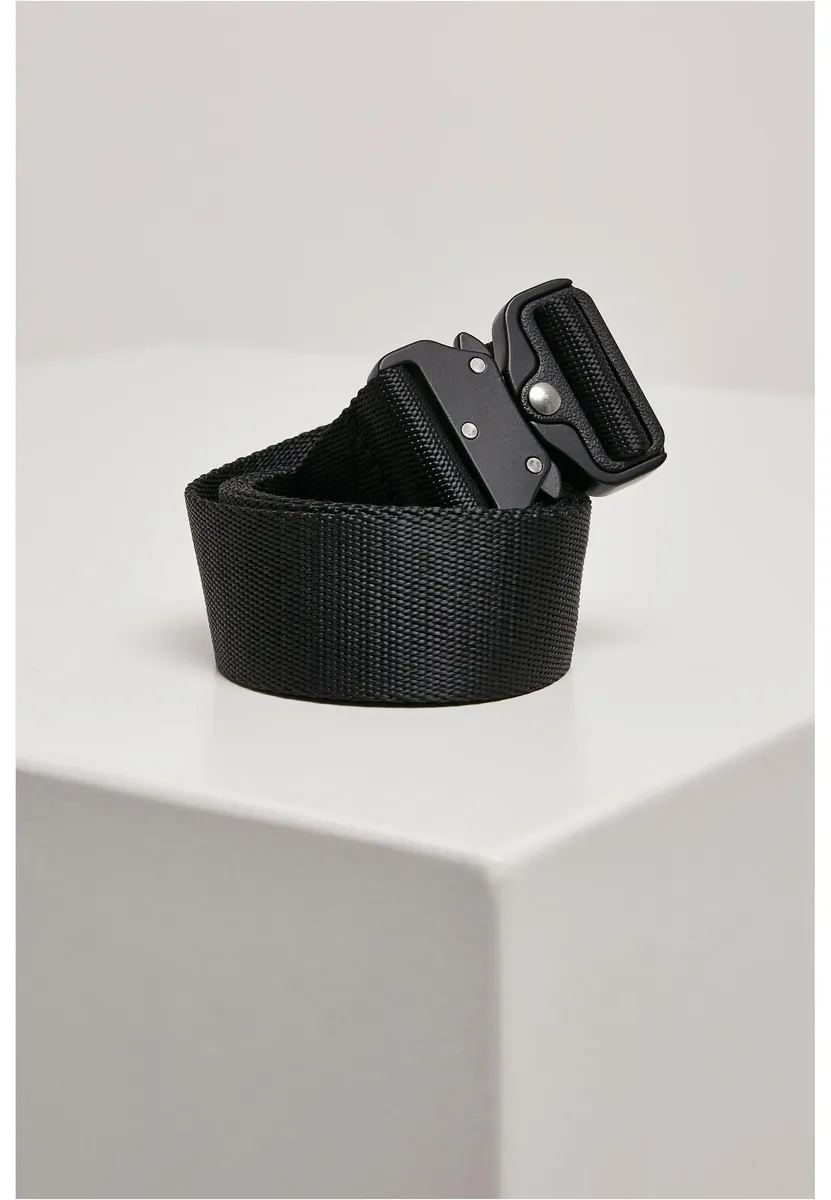 

Поясной ремень URBAN CLASSICS " Urban Classics Unisex Wing Buckle Belt", черный