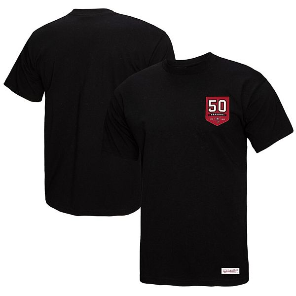 

Женская черная футболка Tampa Bay Buccaneers 50th Anniversary Shield oversized boyfriend Mitchell & Ness