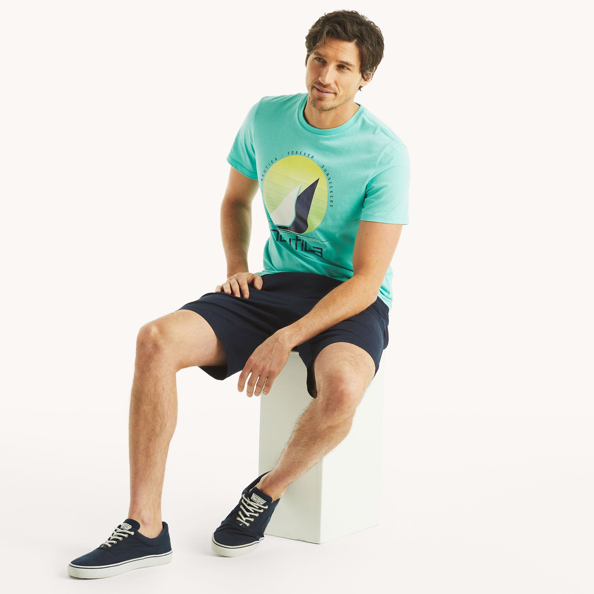 

Футболка Nautica Mens Forever Sunseekers с графикой, цвет poolside aqua