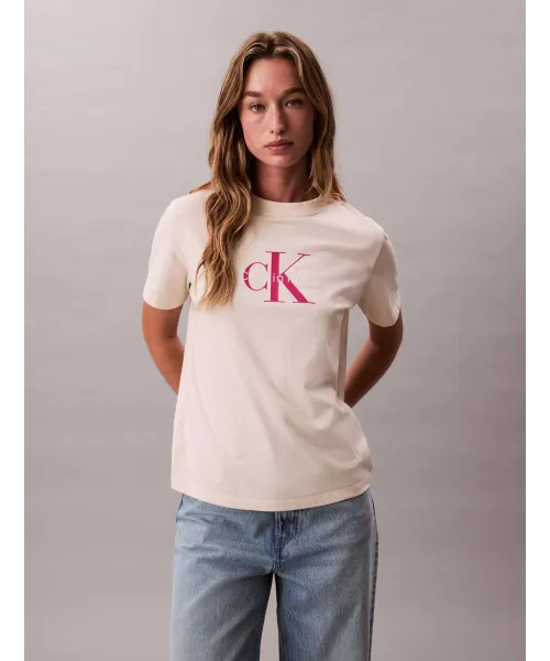 

Футболка «Герой» Regular fit Calvin Klein Jeans, бежевый