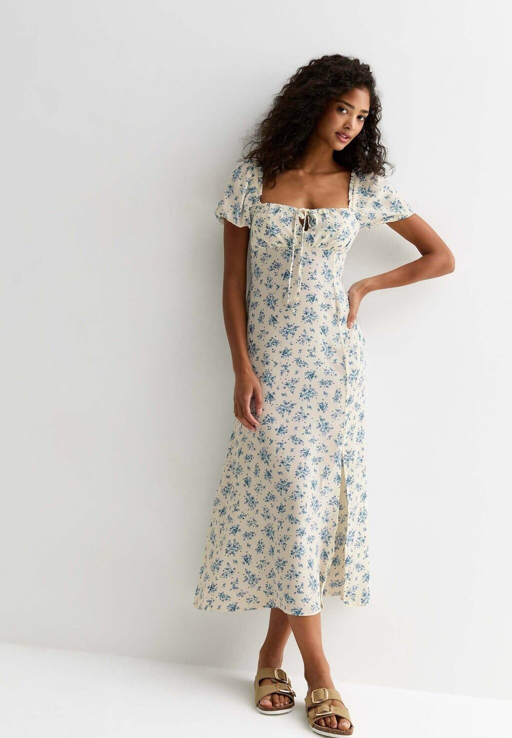 

Дневное платье FLORAL MILKMAID New Look, белый