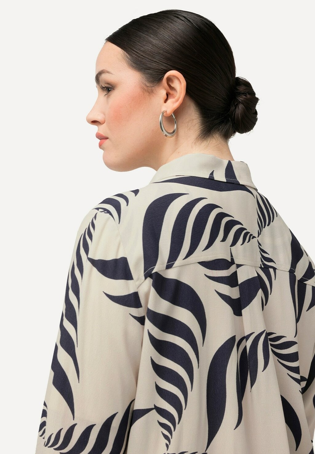 

Блузка на пуговицах GEOMETRIC PRINT LONG SLEEVE Ulla Popken, бежевый