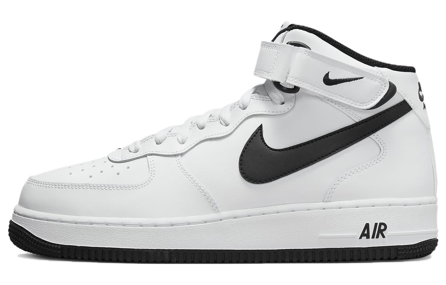 

Nike Air Force 1 Mid Белый Черный (2023)