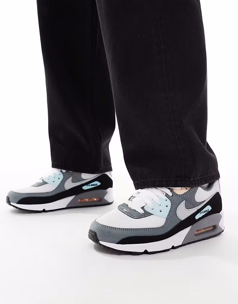 

Кроссовки Nike Air Max 90 синего и кораллового цветов